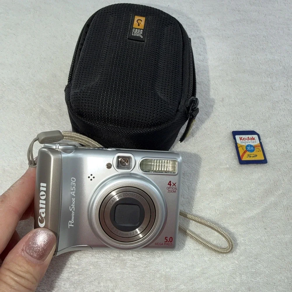 Canon PowerShot A530 5MP Digital Camera with 4x Optical Zoom Tested 2 Memory Car